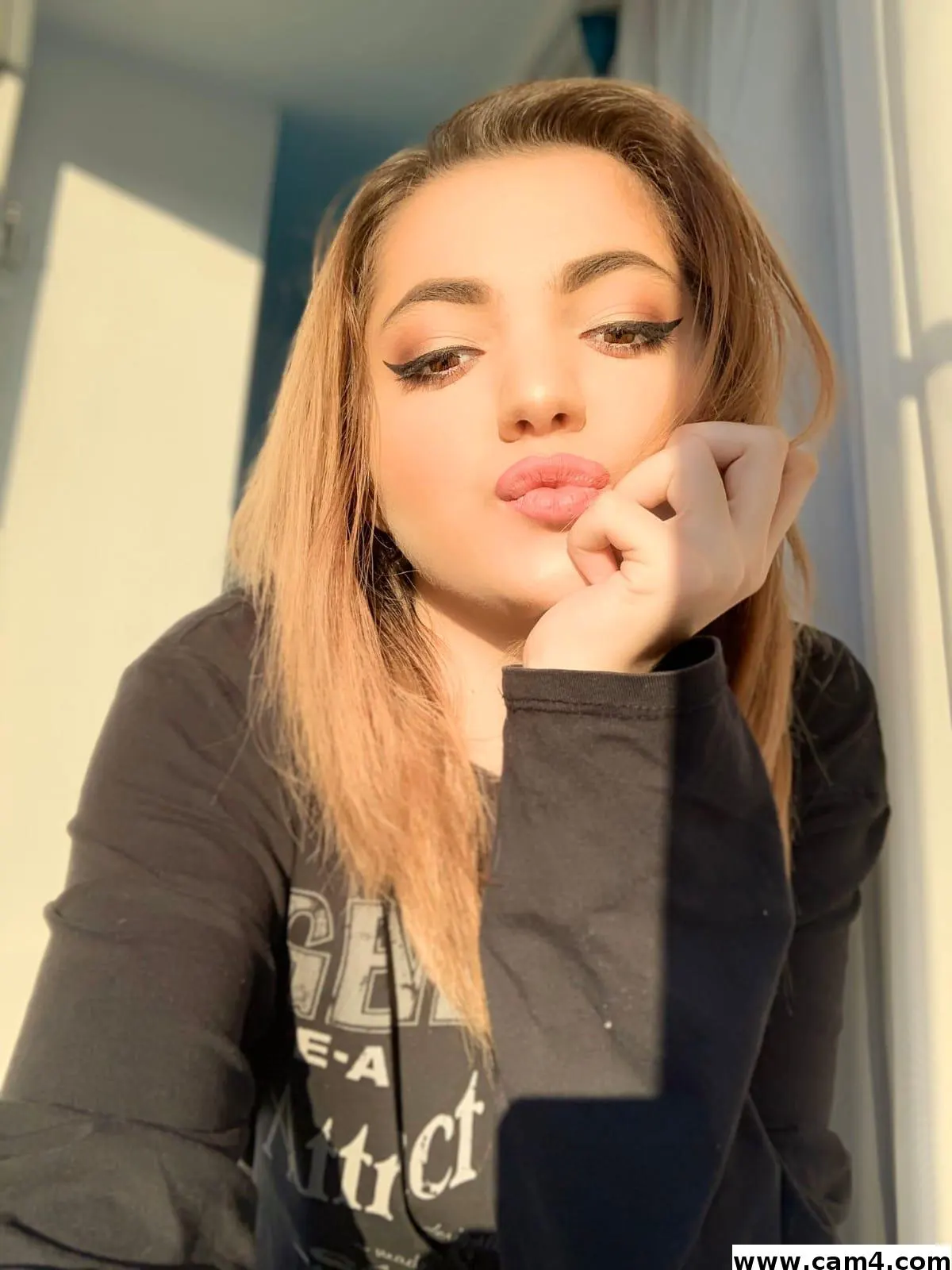 LittleGraceDoll image 0